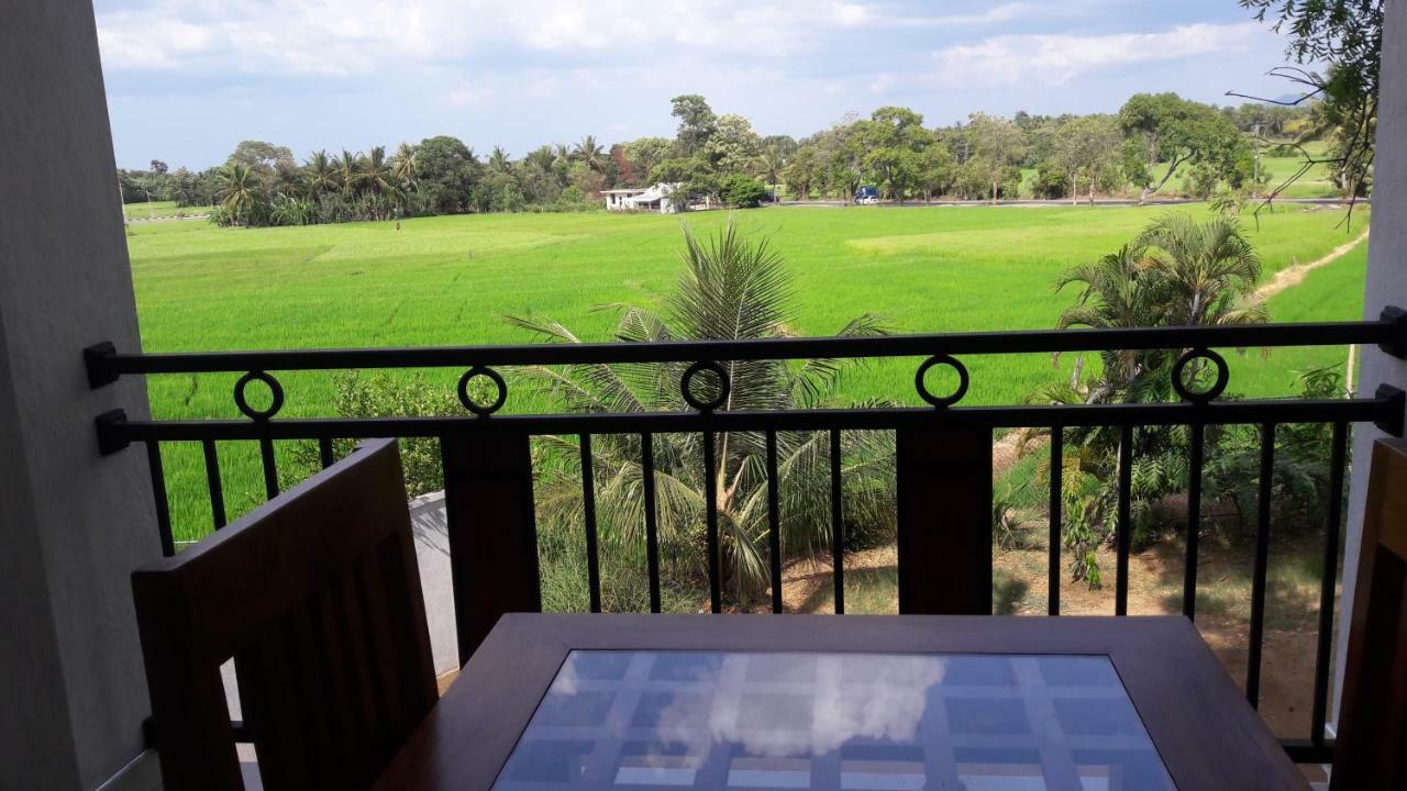 Risenlak Holiday Resort Polonnaruwa Eksteriør billede
